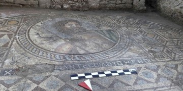 Τουρκία: Ψηφιδωτό με τον Ποσειδώνα ανακαλύφθηκε στα Άδανα