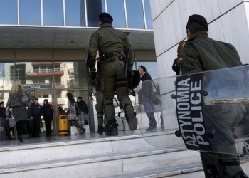 Στο αυτόφωρο οδηγούνται Σακκάς και Σεϊσίδης