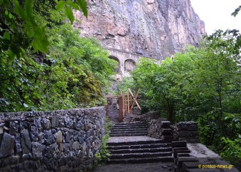 Τούρκος πρεσβευτής στην Αθήνα: Αβάσιμες οι δηλώσεις Παυλόπουλου για Παναγία Σουμελά