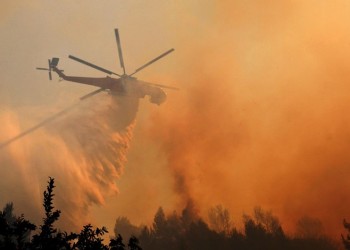 Φωτιές σε Θάσο και Άγιον Όρος