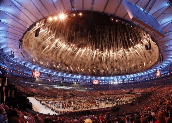 Ολυμπιακοί Αγώνες: Γεμάτη συμβολισμούς η τελετή έναρξης στο Μαρακανά (φωτο, βίντεο)