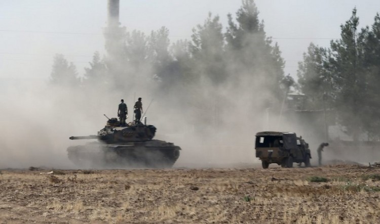 Χερσαία επιχείρηση κατά του ISIS με την υπογραφή της Τουρκίας (βίντεο)