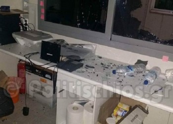 Τραυματισμός αστυνομικού στο hotspot της Χίου