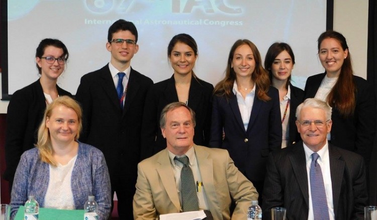 Παγκόσμια πρωταθλήτρια στο Δίκαιο του Διαστήματος η Νομική Σχολή Αθηνών