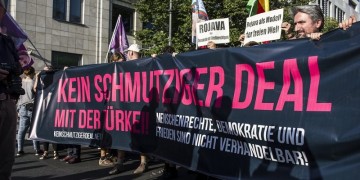 Αφού το Βερολίνο αρνήθηκε τους Αρμενίους... Τουρκία-Γερμανία όλα καλά