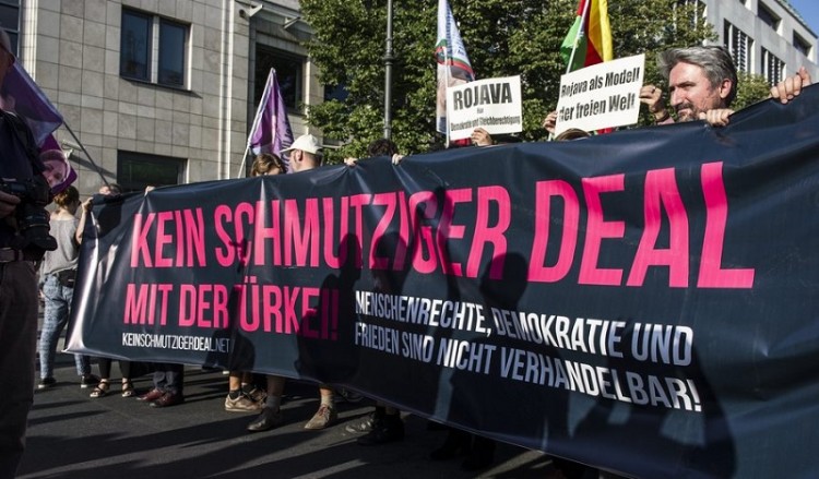 Αφού το Βερολίνο αρνήθηκε τους Αρμενίους... Τουρκία-Γερμανία όλα καλά