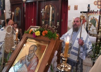 Η πρώτη Θεία Λειτουργία του Επισκόπου Ερυθρών στη Σμύρνη