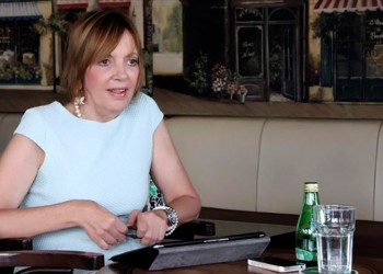 Την Πέμπτη το απόγευμα η κηδεία της Μένης Λυσαρίδου