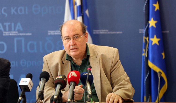 Μετάνοια Φίλη μετά το άδειασμα από Μαξίμου για τα Θρησκευτικά