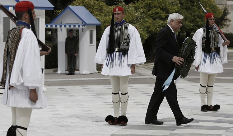 Ο Παυλόπουλος τίμησε τα θύματα της Γενοκτονίας των Ελλήνων της Μικράς Ασίας