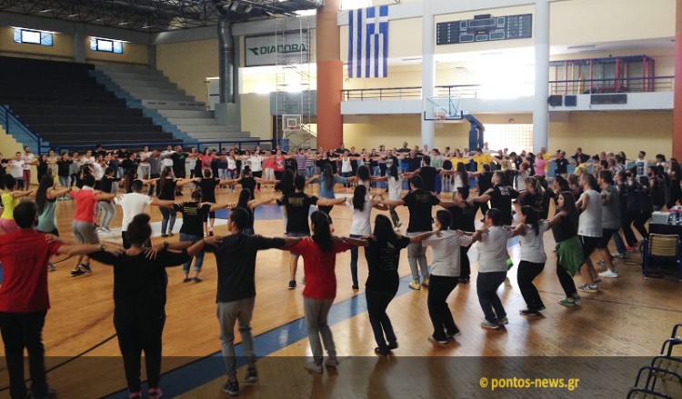 Στον Κορυδαλλό οι πρόβες του ΣΠΟΣ Ν. Ελλάδας για το 12ο Φεστιβάλ Ποντιακών Χορών