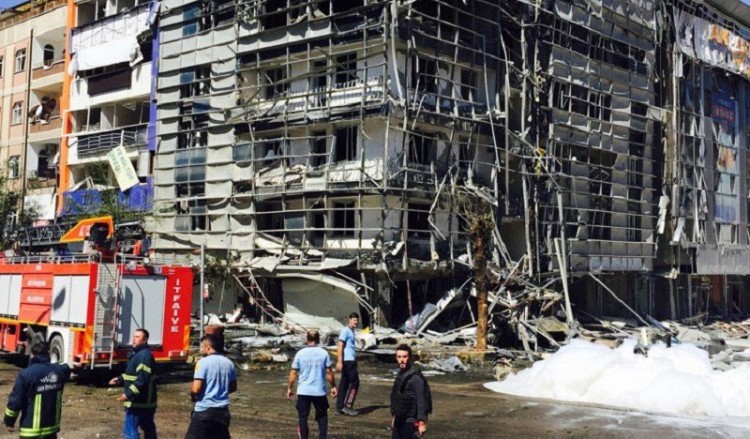 «Αντίποινα» του PKK το παγιδευμένο αυτοκίνητο στο Βαν