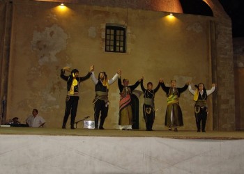 Παραδοσιακοί χοροί και γλέντι για όλους στα Χανιά