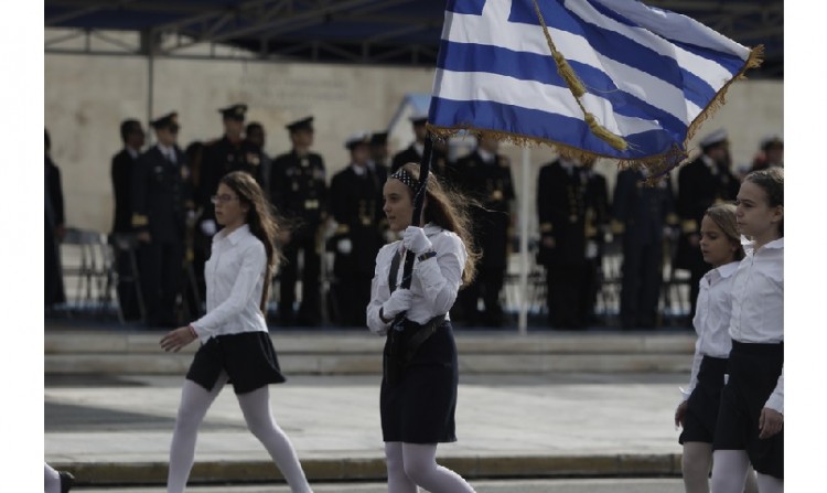 Κυκλοφοριακές ρυθμίσεις σε Αθήνα-Πειραιά λόγω παρελάσεων