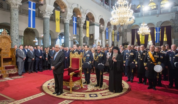 Τα γιορτινά τους έβαλαν η Θεσσαλονίκη και ο ναός του Αγίου Δημητρίου