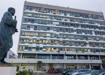 Ο πρύτανης του ΑΠΘ Περικλής Μήτκας μιλάει για τη σεξουαλική παρενόχληση 19χρονης φοιτήτριας 2