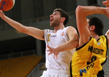 Μπάσκετ: Στα ημιτελικά του Κυπέλλου και η ΑΕΚ