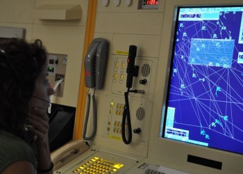 Αναστέλλουν τις κινητοποιήσεις οι ελεγκτές εναέριας κυκλοφορίας