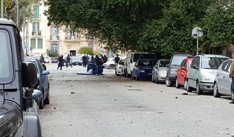 Θεσσαλονίκη: Βίαια επεισόδια μεταξύ οπαδών του ΠΑΟΚ και του Ηρακλή (φωτο, βίντεο)