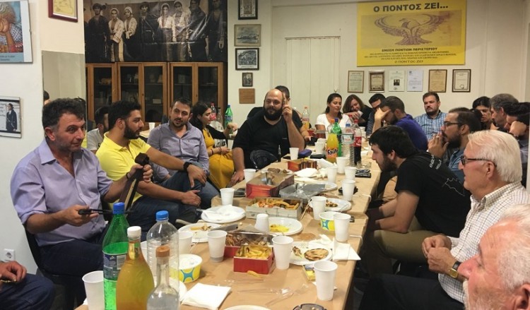 Το μουχαπέτ’ της ΕΠΟΝΑ στην Ένωση Ποντίων Περιστερίου (φωτο)