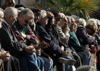 Μειώνεται συνεχώς ο πληθυσμός της Ελλάδας