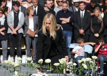 Η Γαλλία τίμησε τα θύματα της Νίκαιας