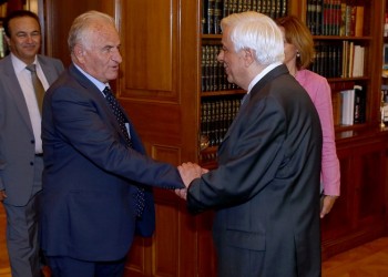 Τι ζήτησαν ΔΙΣΥΠΕ-ΠΟΕ από τον Παυλόπουλο – Στο Προεδρικό οι εκπρόσωποι των Ποντίων