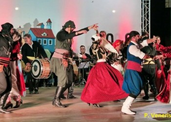 Πόντος και Κρήτη σμίξανε στη Ρόδο, σε μια βραδιά γεμάτη λεβεντιά (φωτο, βίντεο)