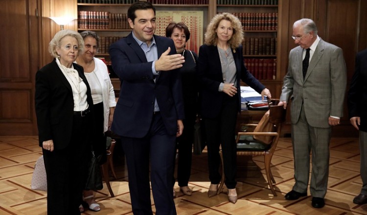 Σύγκρουση ΝΔ-Μαξίμου και για τους δικαστές