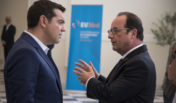 Ολάντ: Η Ελλάδα ζήτησε από τον Πούτιν να τυπώσει δραχμές
