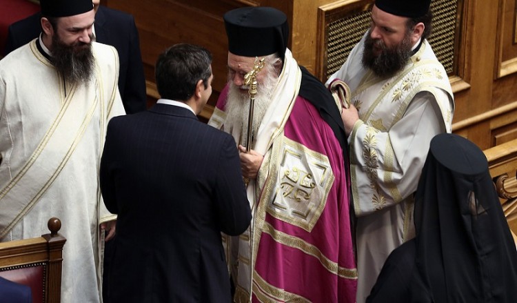 Η συνάντηση Τσίπρα-Ιερώνυμου το απόγευμα φουντώνει τα σενάρια