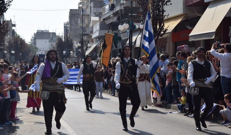 Πόντιοι στην παρέλαση για την απελευθέρωση της Ξάνθης (φωτο)