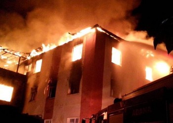 Μαθήτριες βρήκαν φρικτό θάνατο από πυρκαγιά στα Άδανα