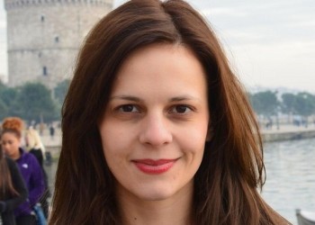 Αχτσιόγλου: Υποχρεωτική η αποζημίωση απόλυσης σε εργαζόμενους στον ιδιωτικό τομέα