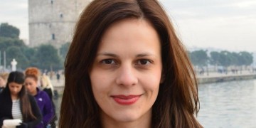 Αχτσιόγλου: Υποχρεωτική η αποζημίωση απόλυσης σε εργαζόμενους στον ιδιωτικό τομέα