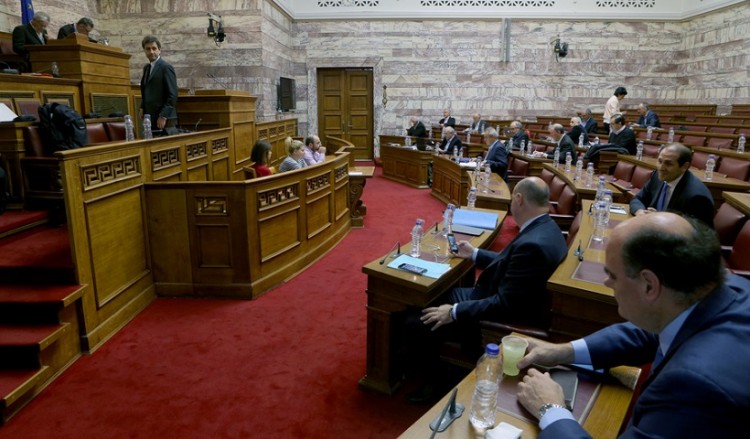 Σκληρό ροκ στη συζήτηση για τον προϋπολογισμό