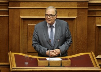Ανεξαρτητοποιήθηκε ο βουλευτής της Ένωσης Κεντρώων Γιώργος Καρράς
