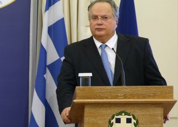 Κοτζιάς εναντίον Ρωσίας: Εκδικητική η απέλαση των Ελλήνων διπλωματών