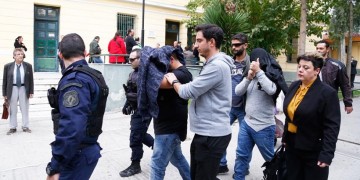 Αποκαλυπτικές συνομιλίες της μαφίας των Ρομά με αστυνομικούς