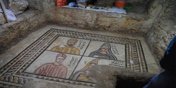 Ταφικά μωσαϊκά 2.000 ετών βρέθηκαν στην αρχαία Έδεσσα
