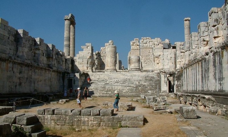 Η λατρεία του Απόλλωνα στη Γη του Πόντου
