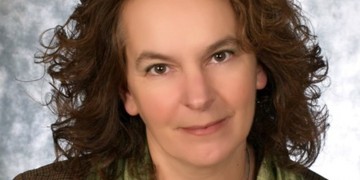 Φορολογική εξομοίωση βουλευτών-πολιτών