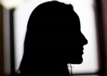 Δράμα: Σε κωματώδη κατάσταση 17χρονη θύμα βιασμού