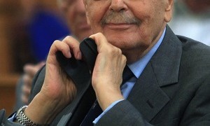 Κρίσιμη η κατάσταση της υγείας του Κωστή Στεφανόπουλου