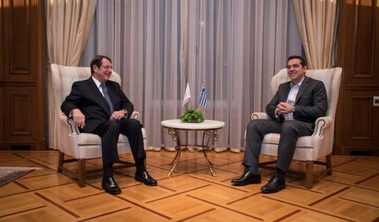 Μίλησαν τηλεφωνικά Τσίπρας-Αναστασιάδης