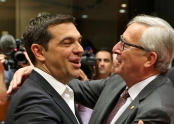 Τηλεφωνική επικοινωνία Τσίπρα-Γιούνκερ για την αξιολόγηση