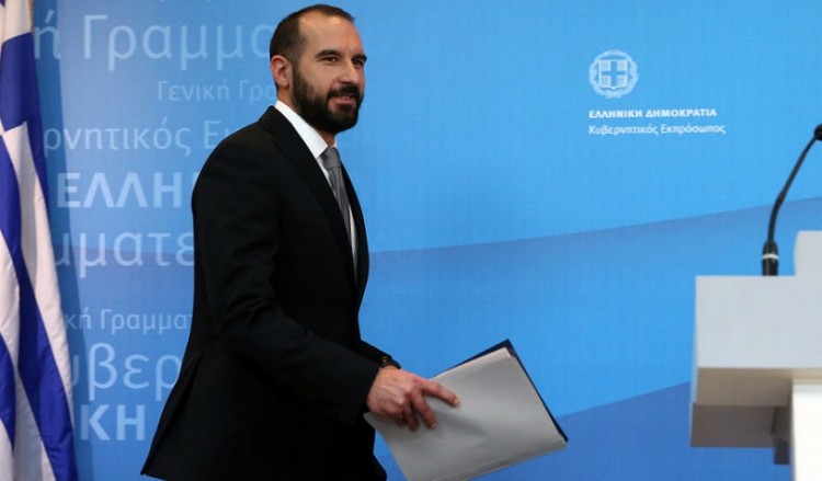Τζανακόπουλος: Όποιος νιώθει δυσφορία, να φύγει