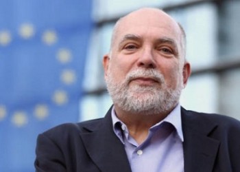 Ευρωπαϊκό μήνυμα από Βίζερ: Εφικτή η ολοκλήρωση των συζητήσεων για την ελάφρυνση του χρέους ως το τέλος του έτους