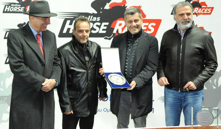 Η Ιπποδρομίες ΑΕ τίμησε τον Θανάση Σωτηρόπουλο