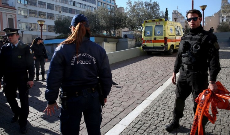 Μαχαίρωσαν 71χρονο στους Αγίους Αναργύρους 2